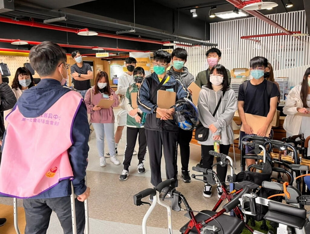 培力青年探索銀髮族服務市場契機
