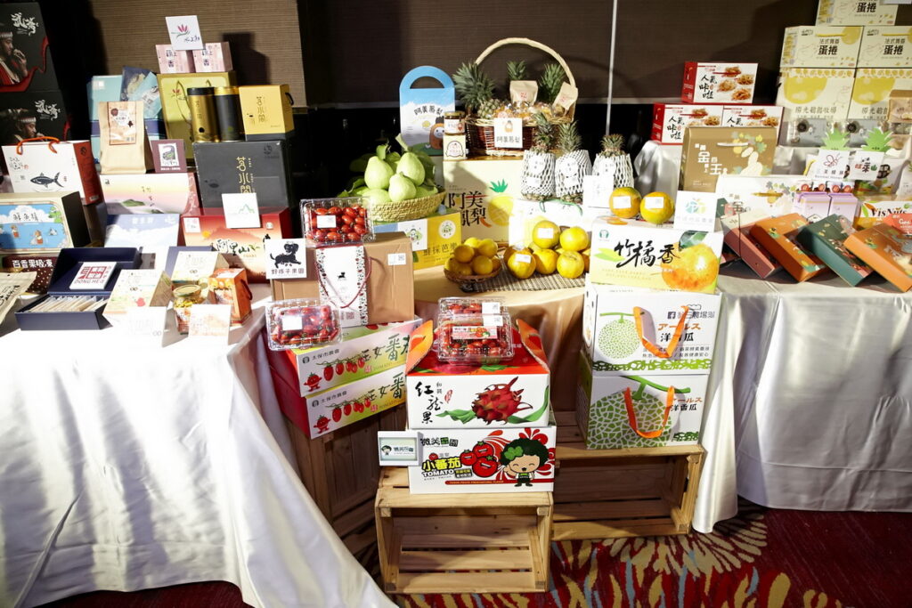 ▲「嘉義優鮮」產品種類眾多,透過東森購物網就可以辦好年貨,買到澎湃年節送禮好物。