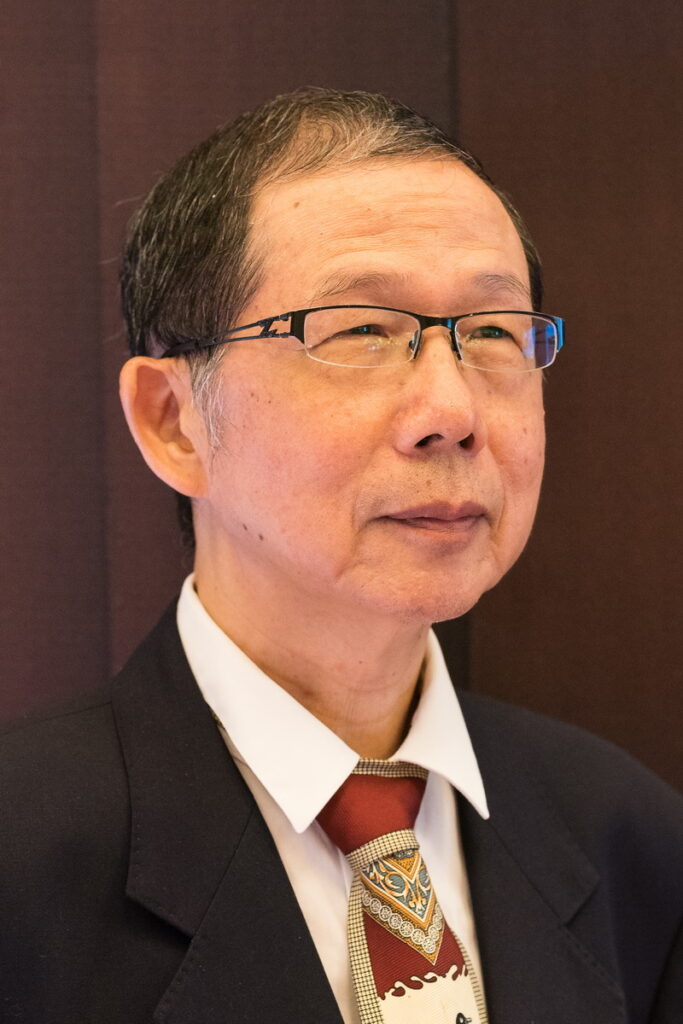 國家文藝獎得主作曲家錢南章