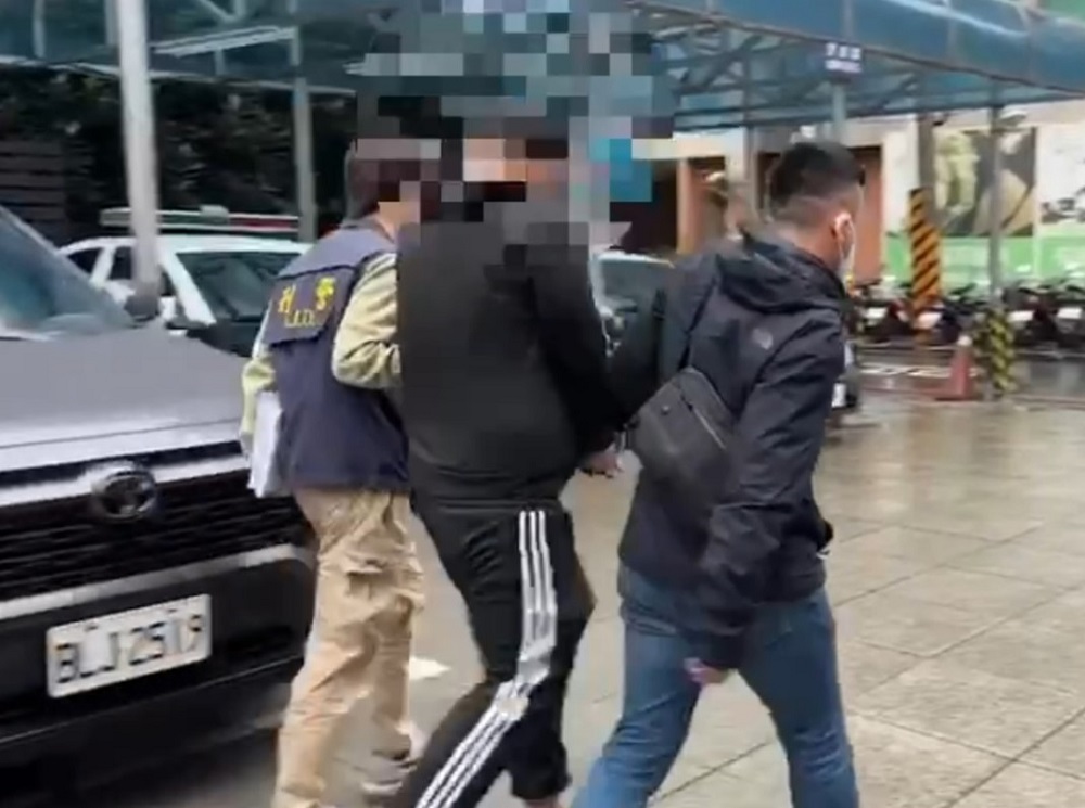 月初被逮兩週後又耍詐 臉書誆租停車位騙收3萬6 72 2022122234