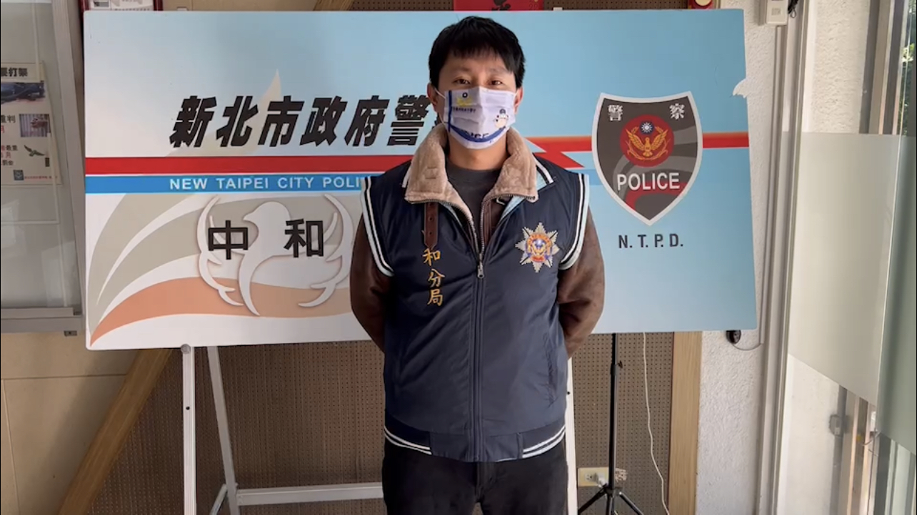 中和分局偵查隊副隊長說明案情。（記者徐煜勝翻攝）