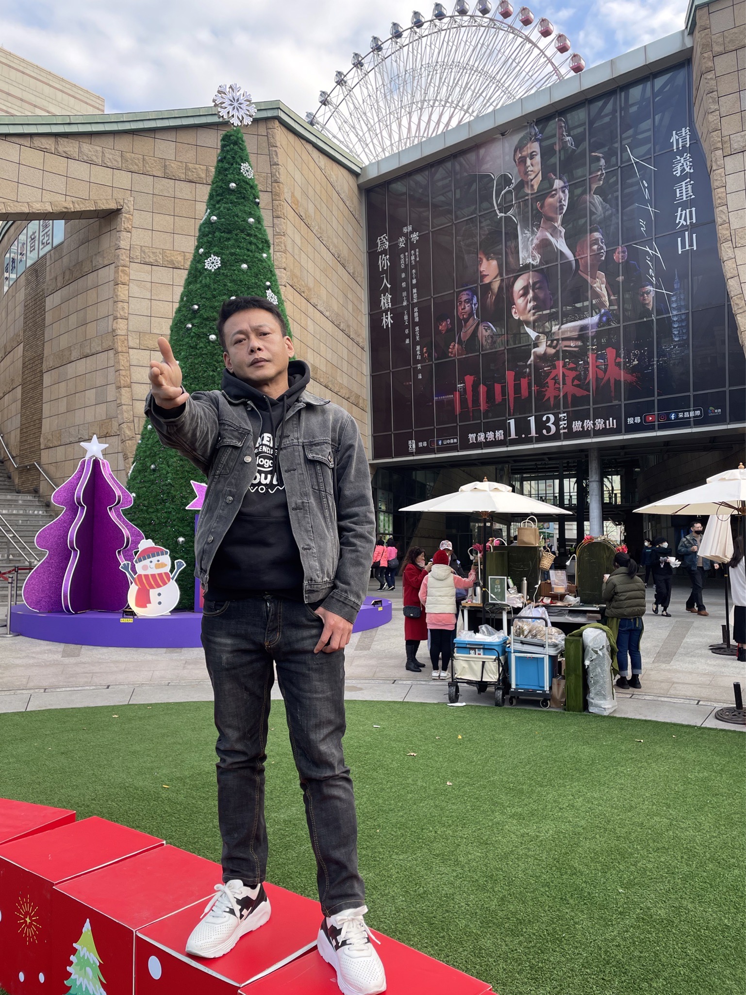 演員同時也身兼電影監製的李康生,在片中黑幫老大。(記者司徒攝)