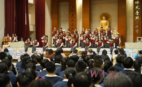 佛光山埔里均頭中小學親師生歡喜齊聚 野餐日為均頭慶生
