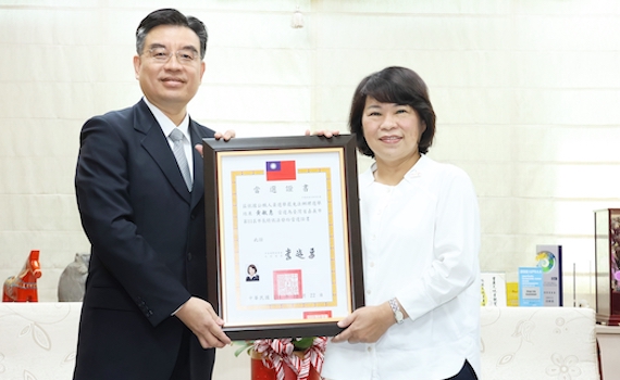 黃敏惠創台灣自治史民主紀錄新頁 四度當選嘉義市長