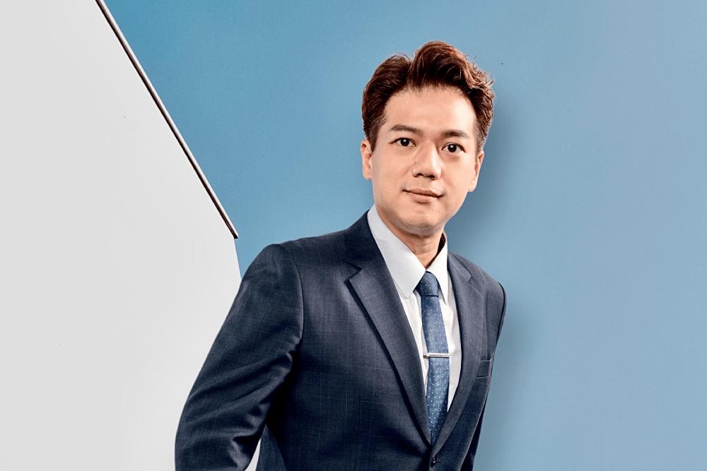 【邱臣遠專訪4-3】暢談從越南熱血業務員 變身民眾黨團總召秘辛 104 【邱臣遠專訪4-3】暢談從越南熱血業務員 變身民眾黨團總召秘辛