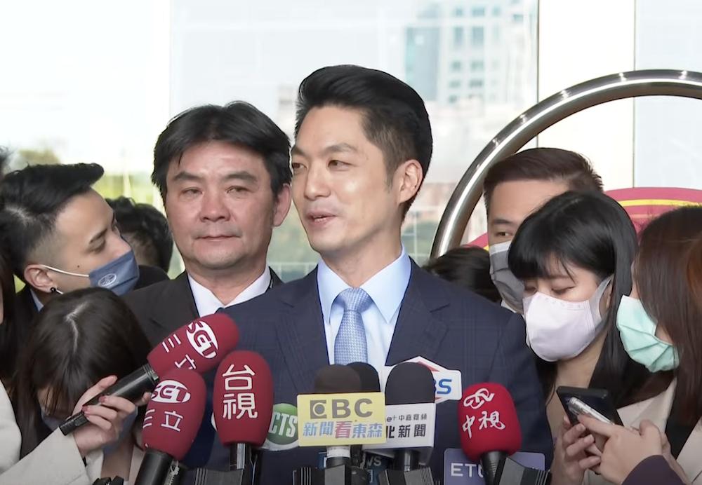 【有影】就職典禮林奕華未到場 蔣萬安緩頰:還有事情要處理 76 25日新任台北市長蔣萬安為被任命為副市長,卻未到場就職的藍委林奕華緩頰,稱她手邊還有重要事情處理。