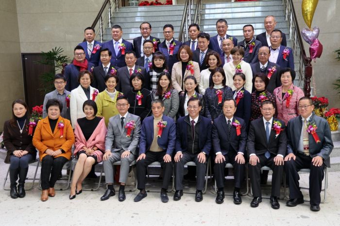 許淑華就職後赴縣議會 祝賀新科議員就職及正副議長連任
