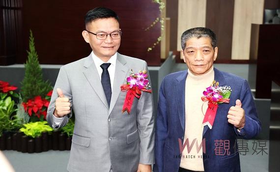 南投縣許縣長就職後隨即專程赴縣議會 祝賀新科議員就職及正副議長連任