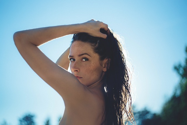 woman-g936448417_640.jpg