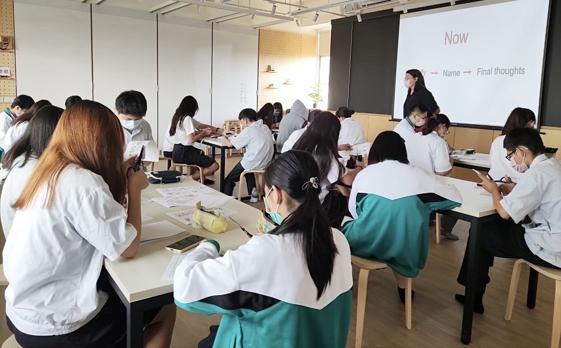 迎向雙語國家政策 仁武高中邁向「科科雙語教學」