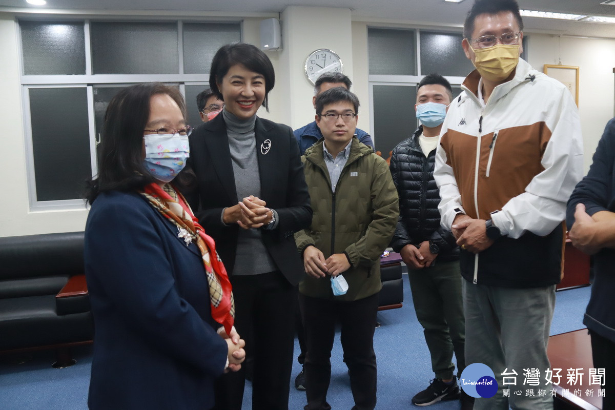 許縣長承諾未來強化體育發展環境。(記者扶小萍攝)