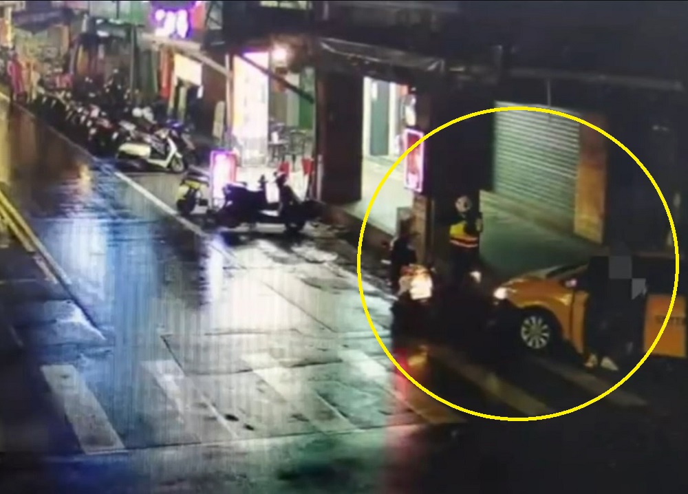停車場出口被擋催按喇叭 小黃運將叔姪被砍送醫 87 202212290