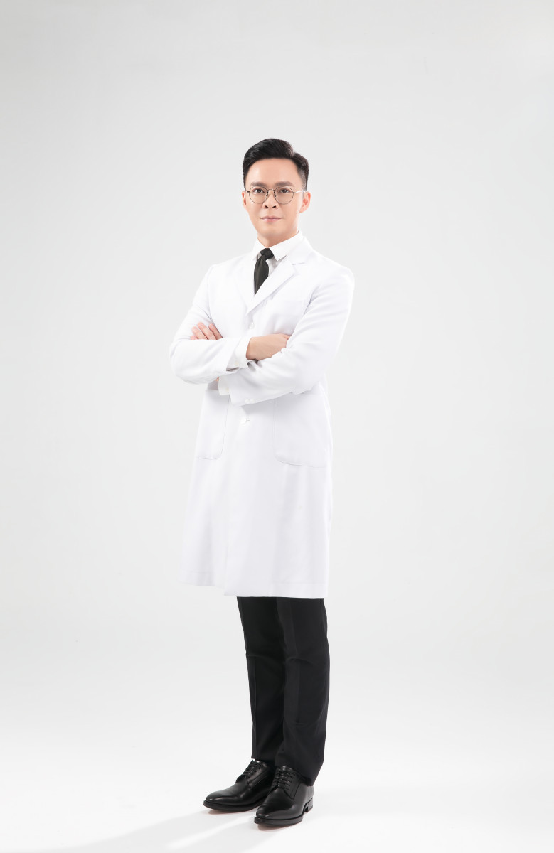 久明醫美診所院長楊勝君醫師。（圖／久明醫美診所提供）