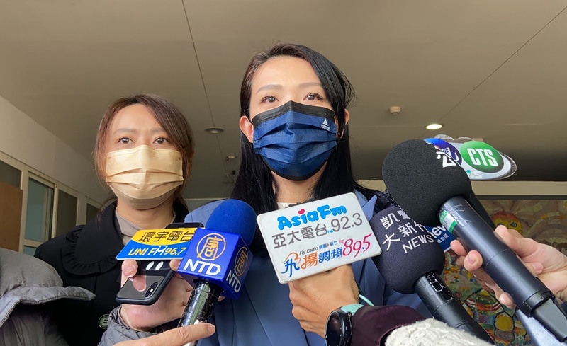 新竹市長高虹安30日表示,對於國民黨新竹市黨部主委將由李縉穎接任,象徵了吸引優秀人才到新竹市服務,是非常好的事情。中央社