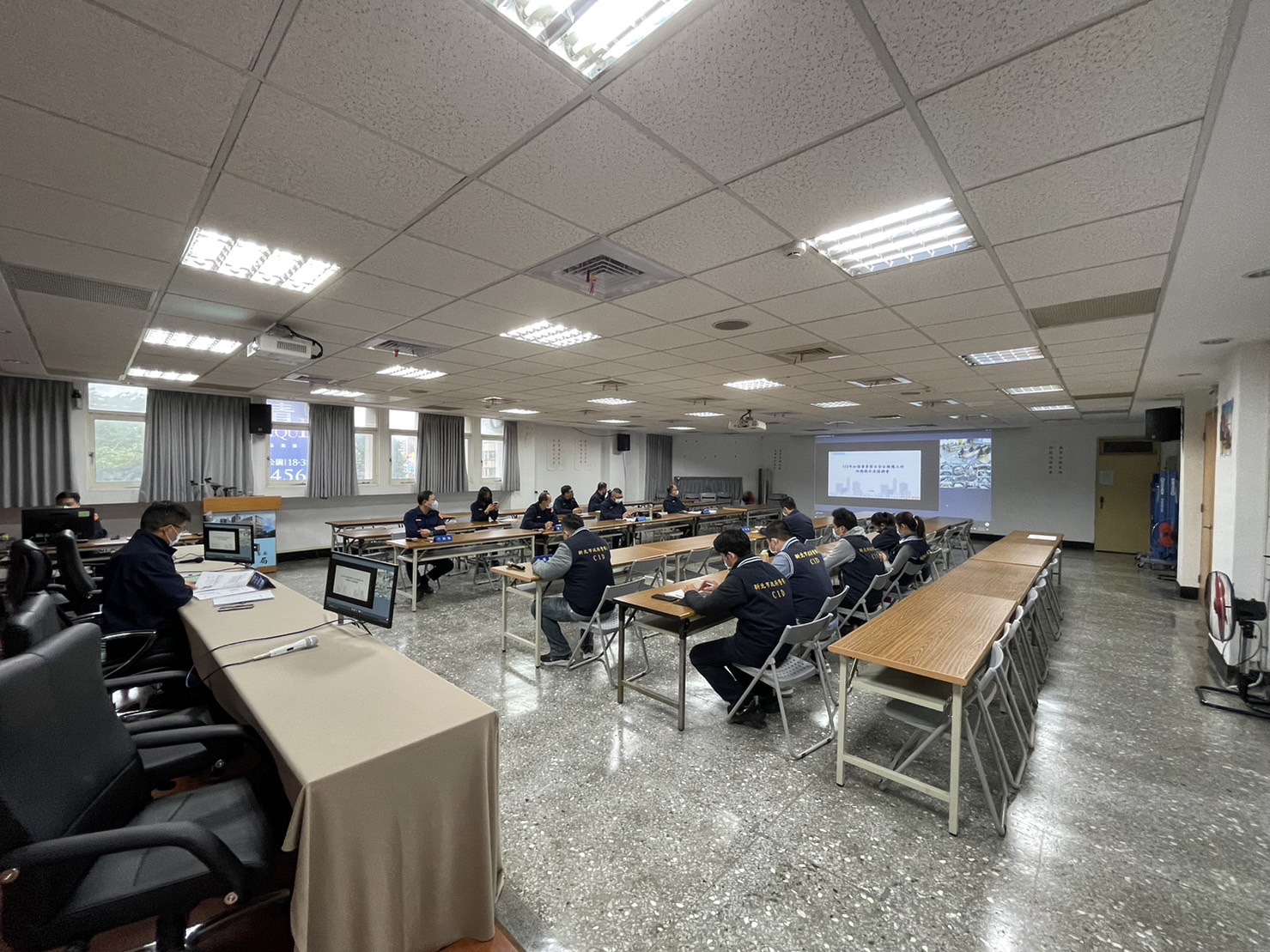 板橋警分局召開任務提示。(記者戴昱弘翻攝)