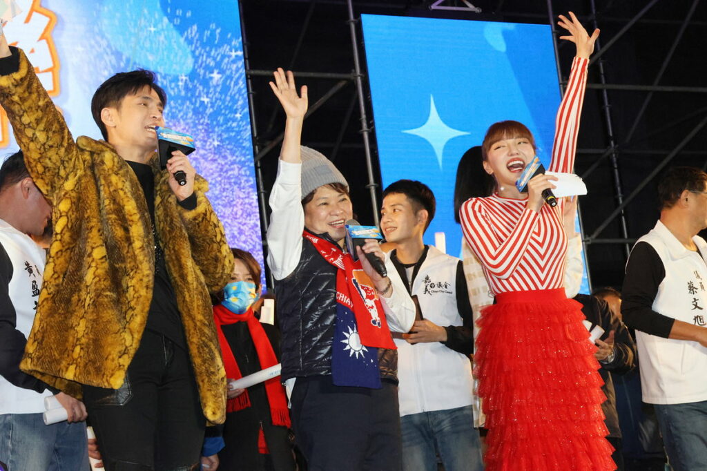 市長與所有人一同倒數新年
