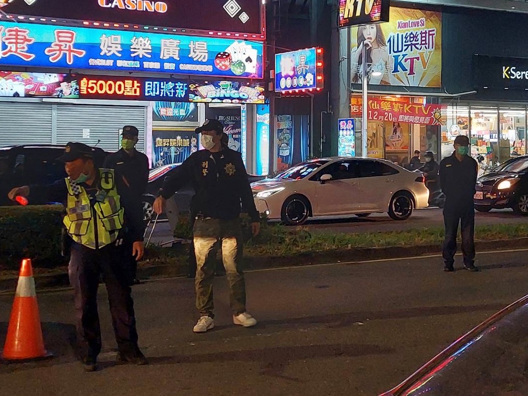 鳳山警元旦連續假期治安維護不打烊 打擊犯罪不鬆懈