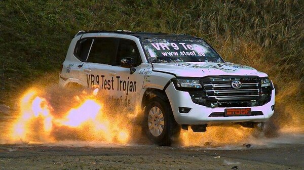 STOOF International 展示裝甲 SUV Trojan,具有經認證的最大保護功能