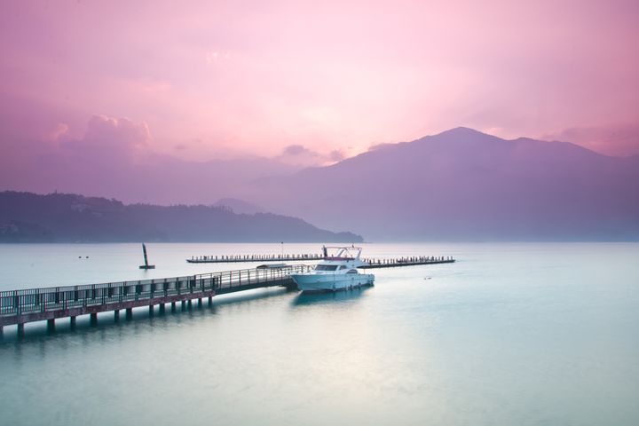 日月潭四季皆美,遊湖是不可錯過的重要體驗。 圖:shutterstock/來源