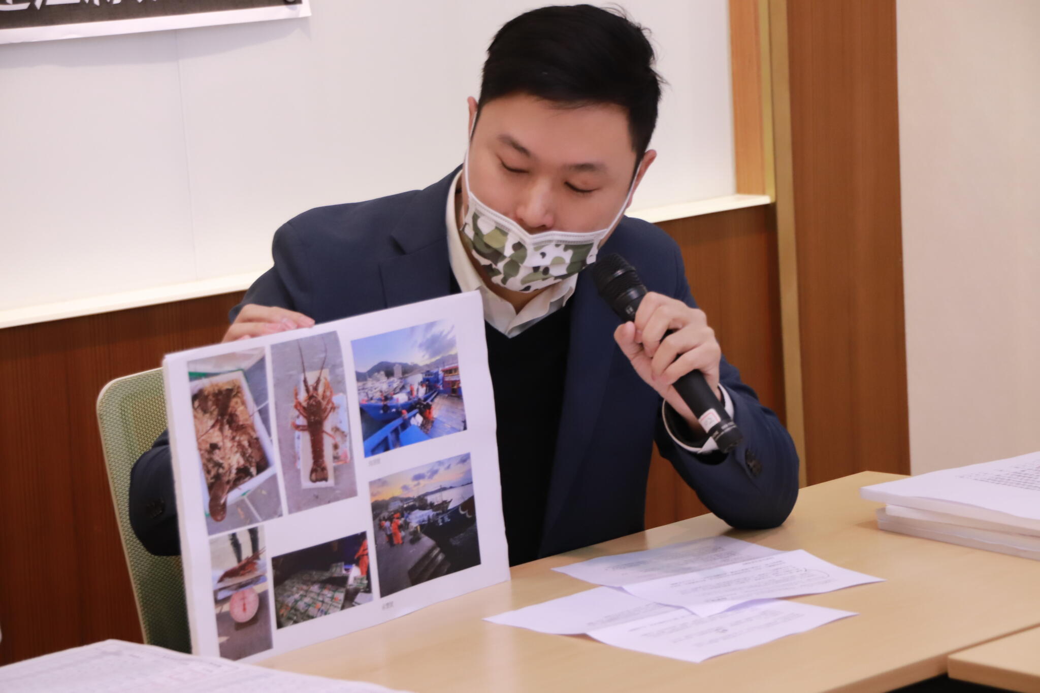 縣府核准航線包庇走私?洪申翰:海巡怠惰失職海防形同虛設 82 民進黨連江縣黨部李問