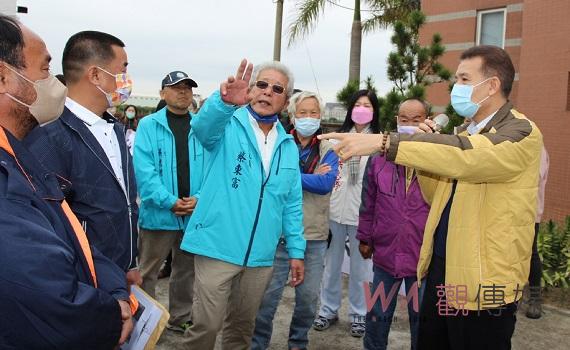 斗南水利站長藉口推拒清淤 百農反彈拉布條抗議要求撤換
