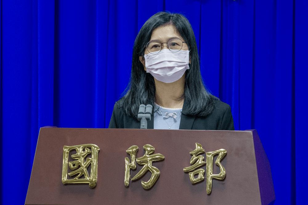范雲籲女性納義務役 國防部:須整體考量尚未規劃 104 勞動部專偽楊玫瑩
