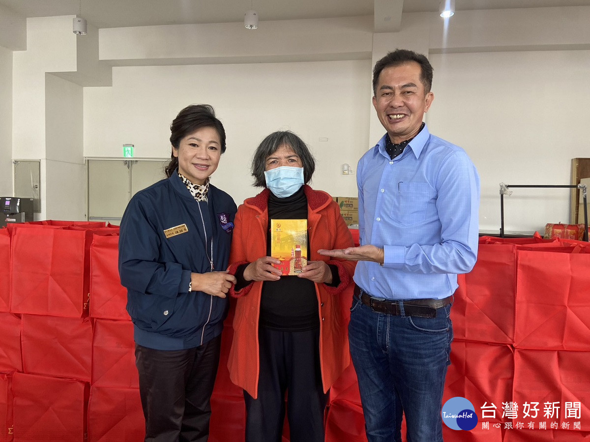 大村鄉歲末聯合慰問圍爐 讓低收入戶感受濃濃的社會溫馨