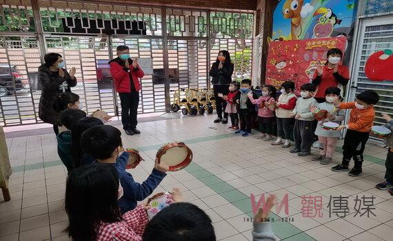 桃園榮家新春參訪加貝爾與偵娣幼兒園 親善社區推動老幼共融共學