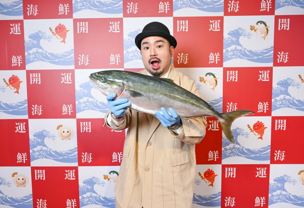 海鮮控阿達驚喜現身,首嘗試製作鰤魚生魚片,公開2023全新計畫求實現!