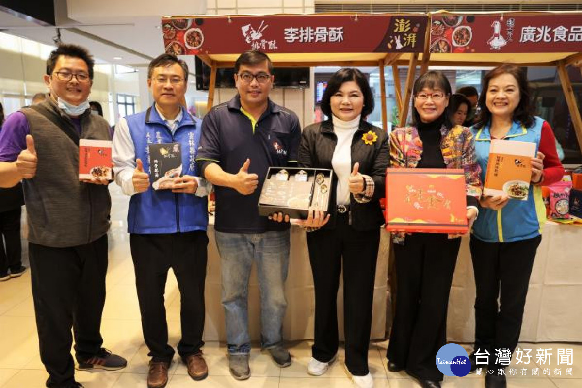 雲林縣府今(10)日舉辦「一雙手兔全桌菜輕鬆優雅款好年菜」年節畜禽產品推廣活動/李光揚翻攝