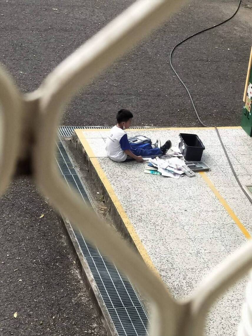 屏東縣政府教育處對餉潭國小事件處理態度可議