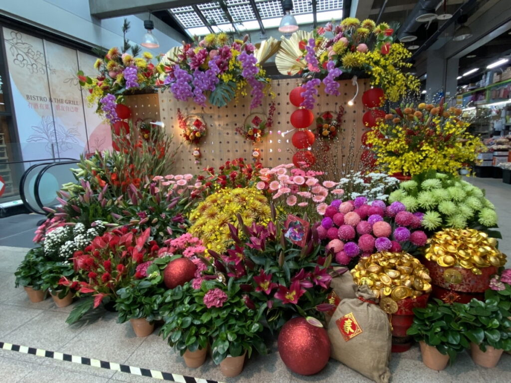 現場展示應景春節花禮
