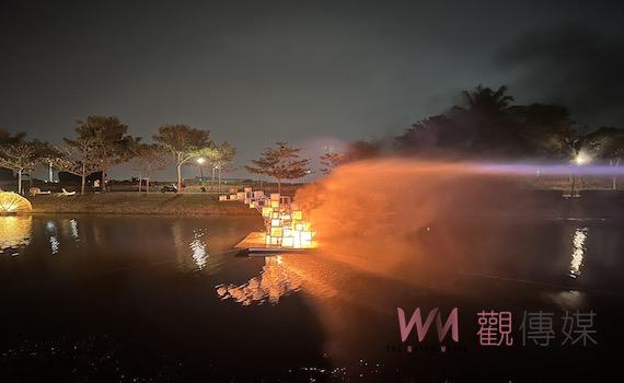 台南月津港燈節開展前驚傳火災 水中展覽品燒燬