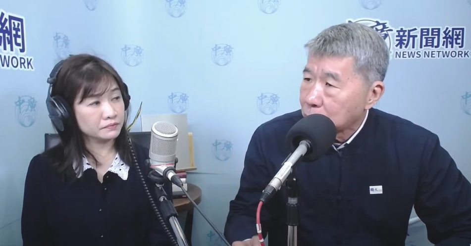 張亞中認為副總統賴清德實力不容小覷,提國民黨總統初選應黨員投票、民調各5成。翻攝千秋萬世Youtube