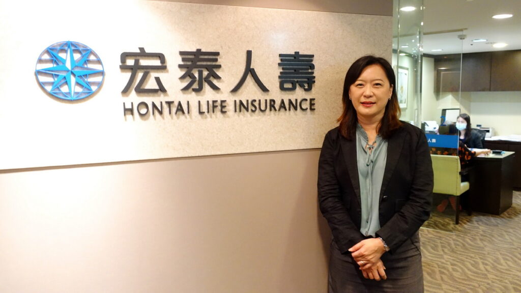 宏泰人壽客服中心許涵棣經理
