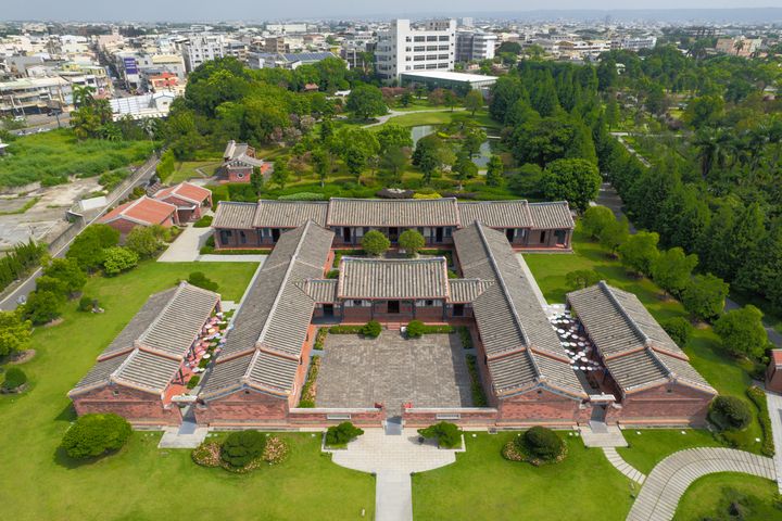 成美文化園區的古厝。 圖:成美文化園/提供