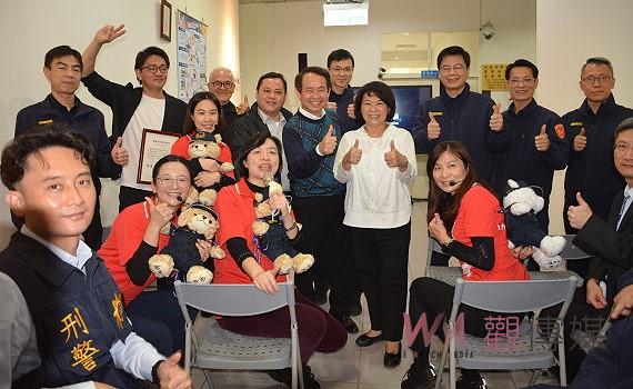 數位化犯罪預防宣導 嘉市警新世代全媒體影棚揭牌啟用
