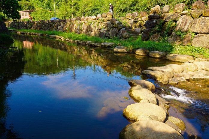 內溝溪明舉山親山步道 
