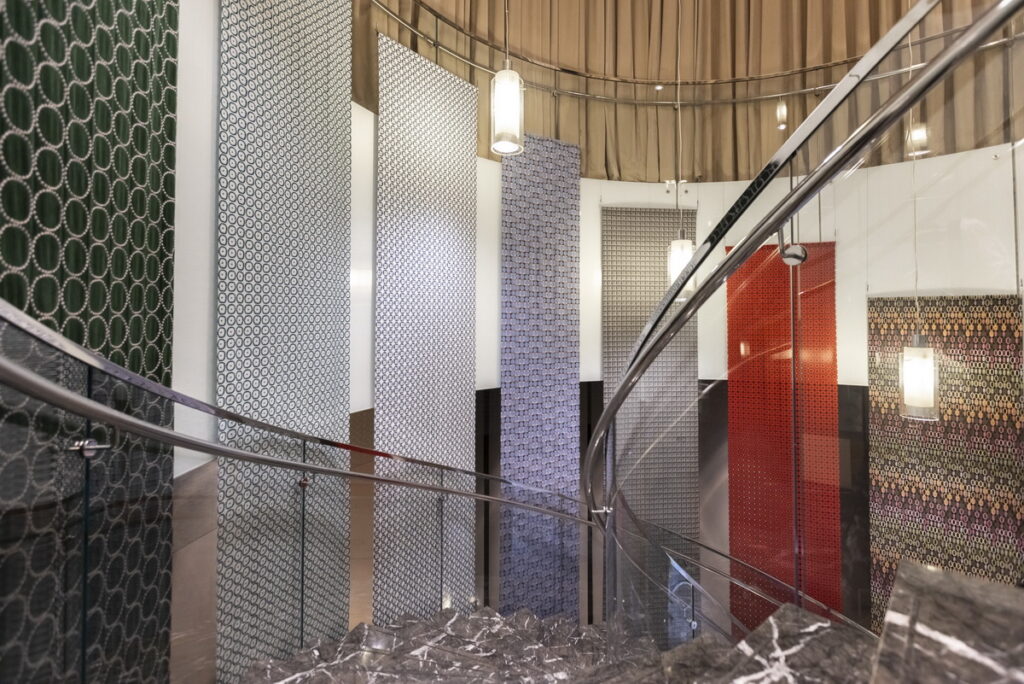 台新金控大樓展覽《美好生活設計者—つづく經典串連》即日起至2月18日登場。（攝影／王士源）