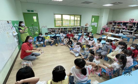 認識疫情!大葉獲歐巴尼基金會補助帶領幼兒園小朋友閱讀繪本