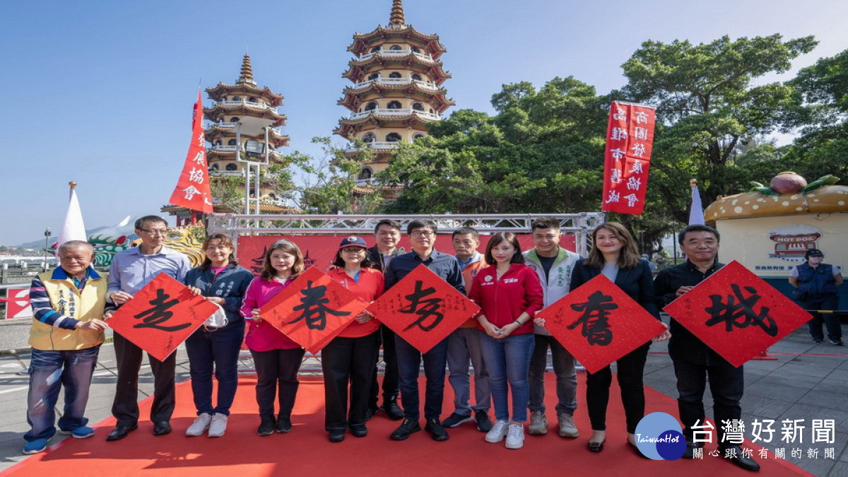▲陳其邁歡迎大家參與此次1/26-2/5結合蓮池潭周遭的精彩高雄燈會。(圖/記者 許高祥 翻攝)