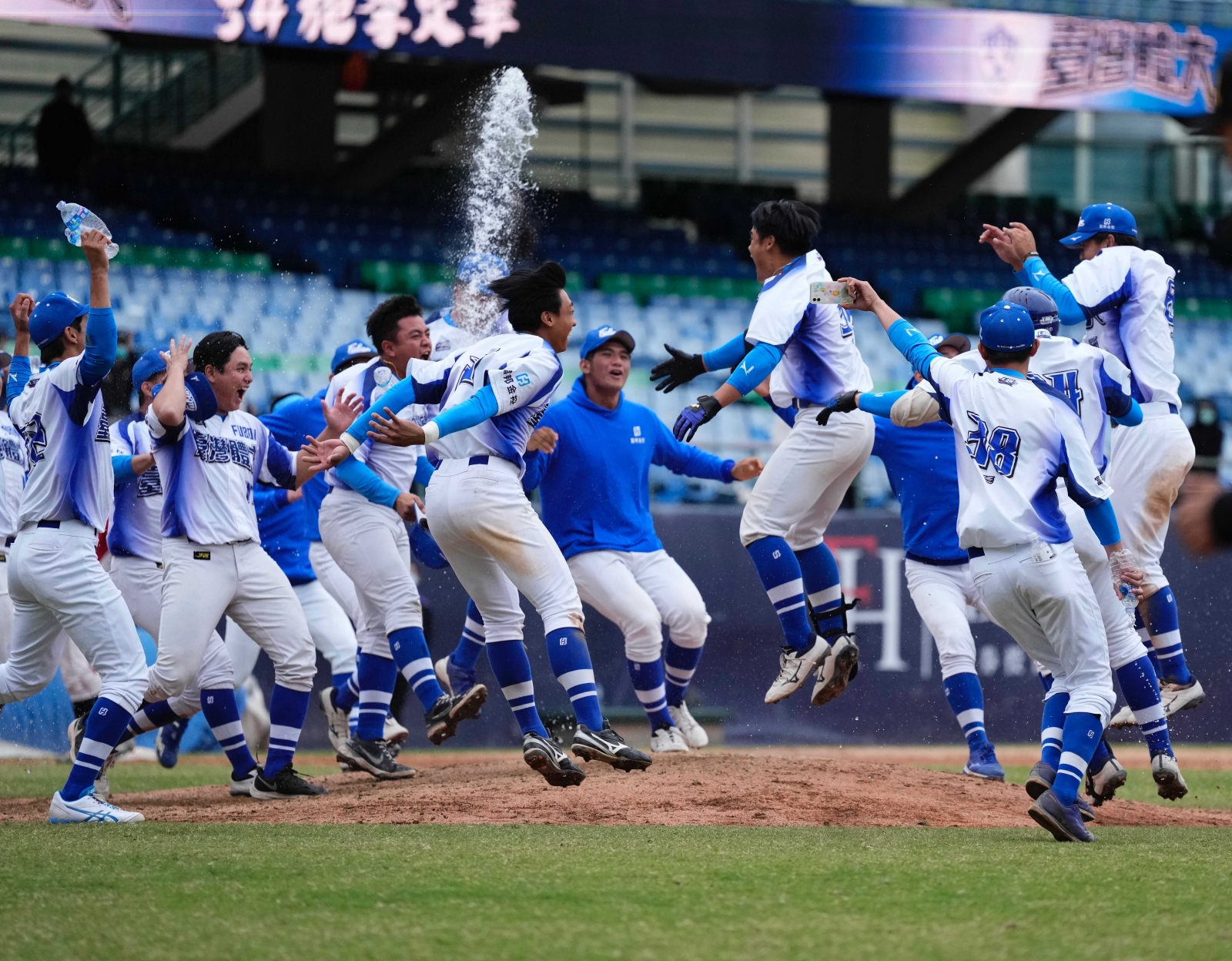《UBL》11局激戰 臺體大收隊史第4冠 南華亞軍創隊史最佳