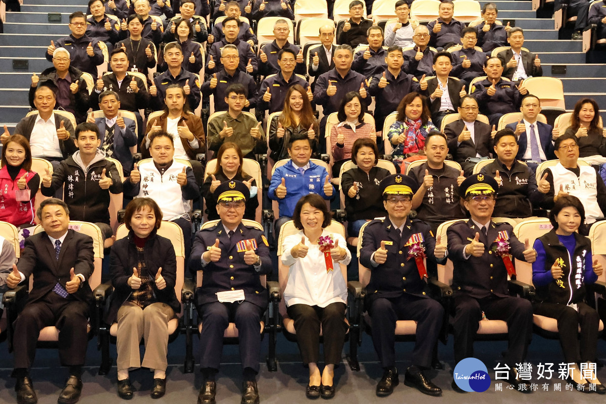 嘉義市警局今天舉行新卸任局長佈達暨交接典禮/陳致愷翻攝