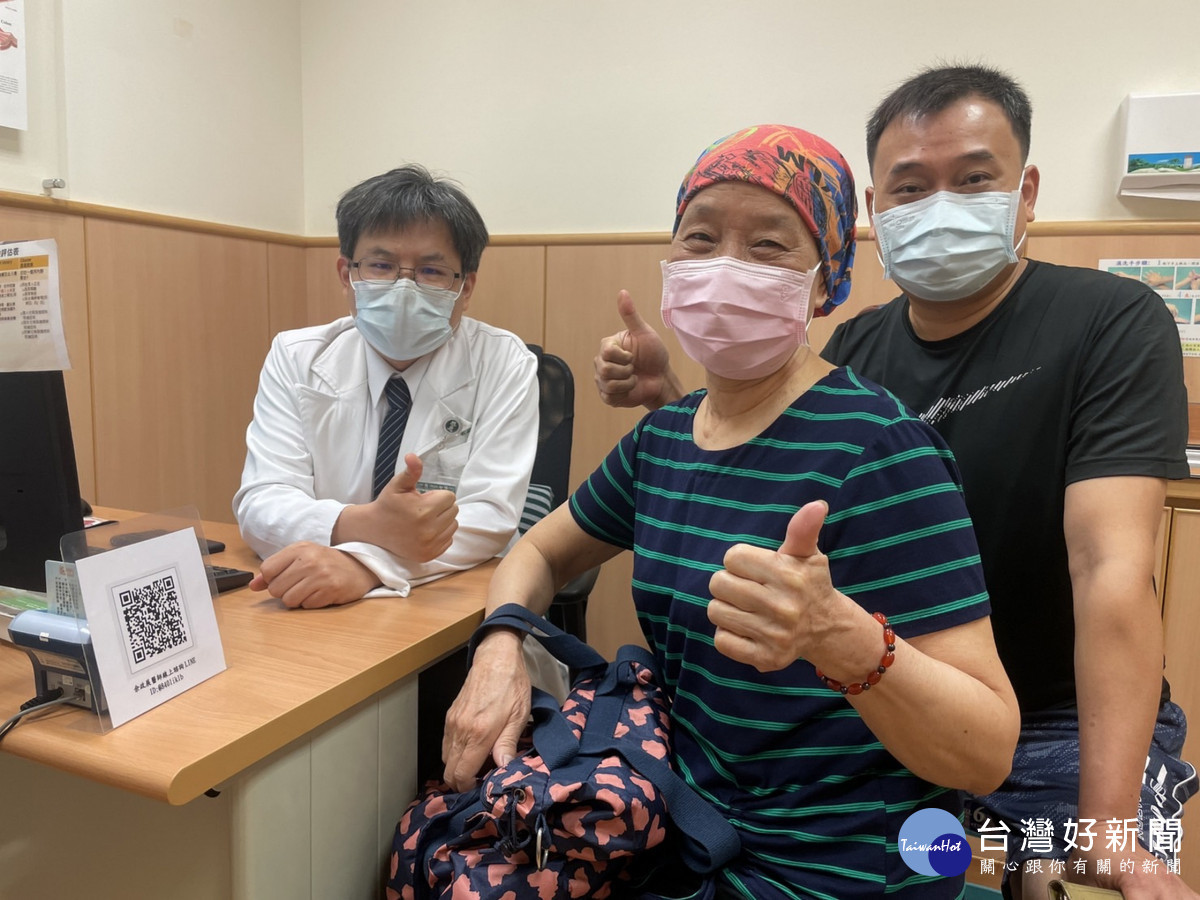 個案病情獲逆轉，珍惜與家人相聚時光。