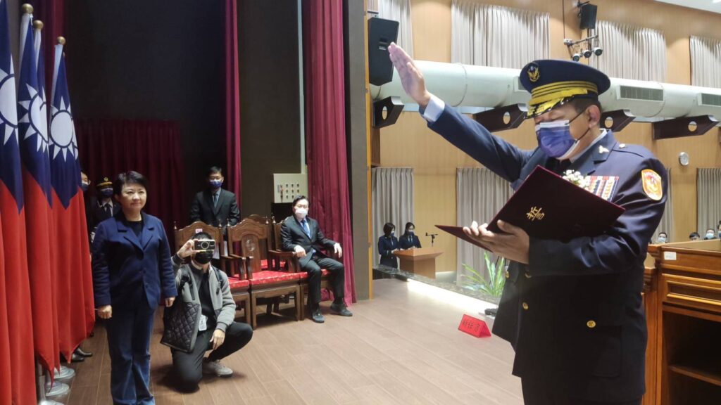 ▲ 新任台中市警察局長李文章宣誓就職       (圖/台中市警察局 提供) 