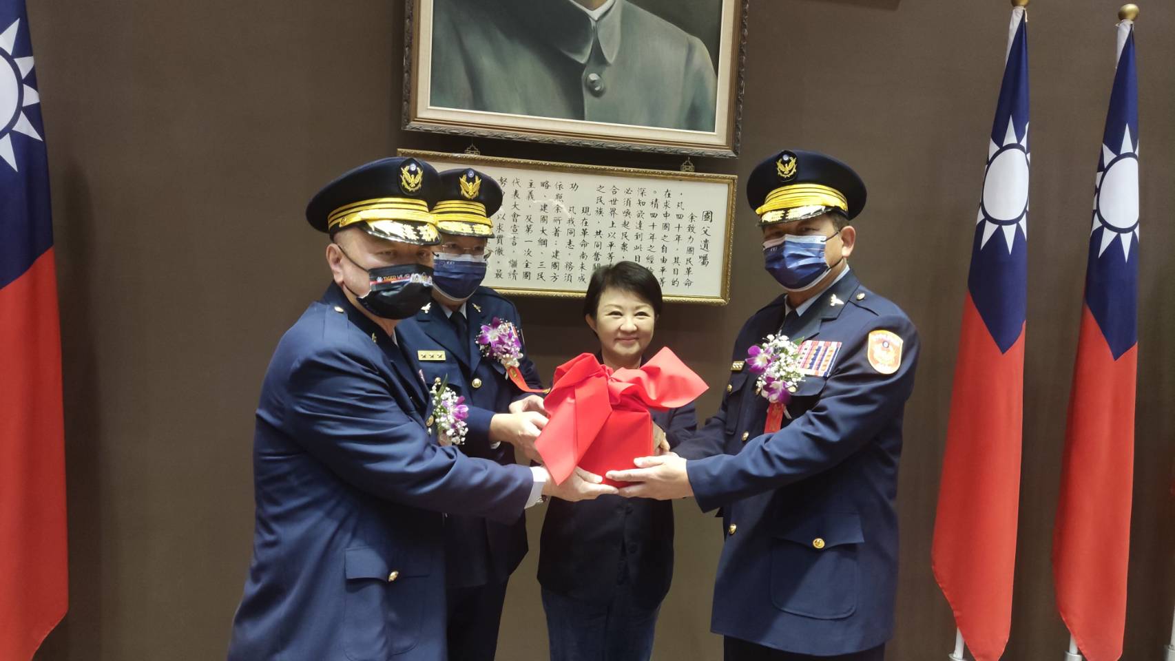 ▲ 中市新卸任警察局長布達交接典禮 ,由盧秀燕市長主持 (圖/台中市警察局 提供)