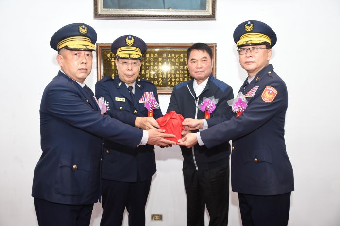 苗栗縣警察局舉行卸、新任局長交接典禮