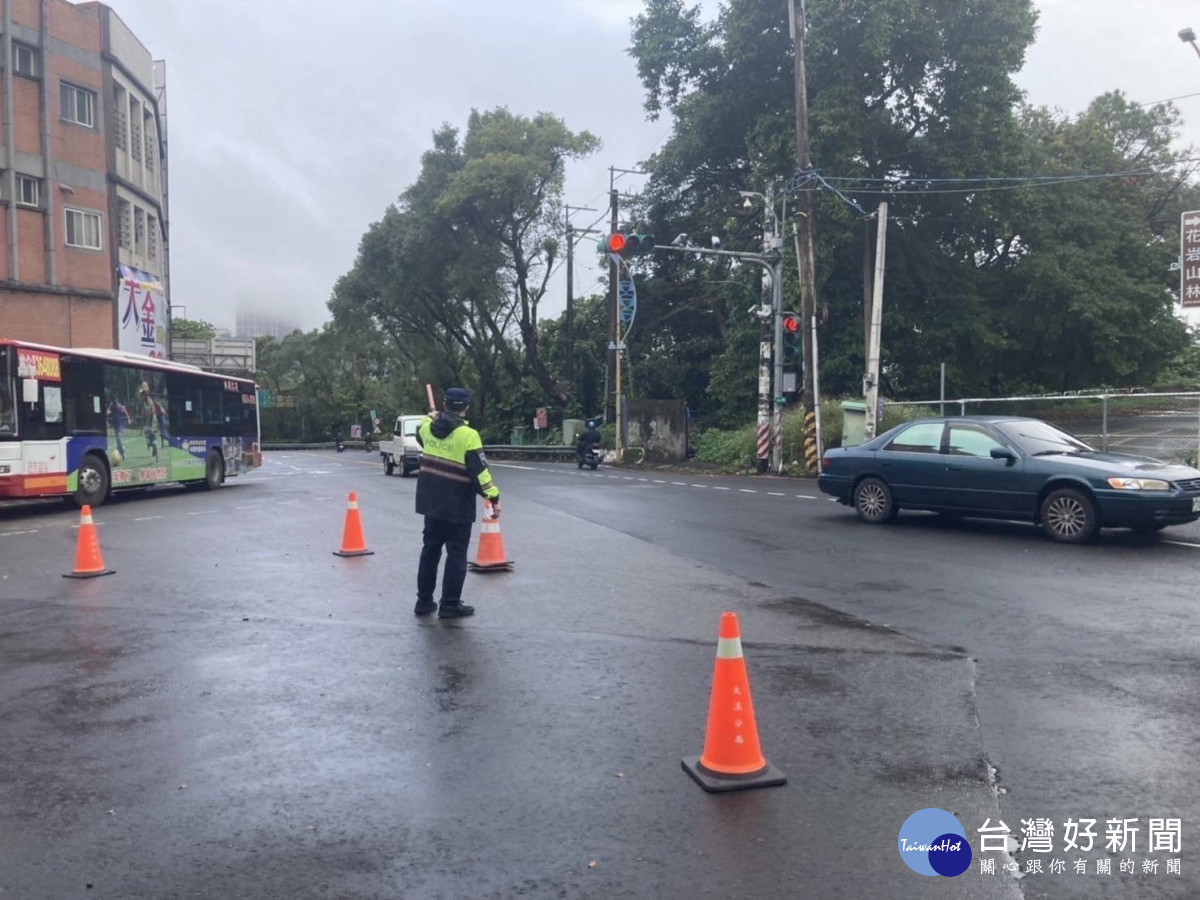 桃園市政府警察局業規劃加強交通疏導計畫並針對「酒後駕車、超速、闖紅燈」加強執法。<br /><br /> <br /><br />