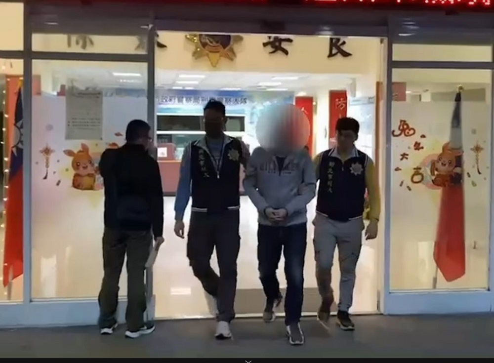 囂張 自家分裝毒咖啡包還開趴擾鄰警上門逮人 118 20230117