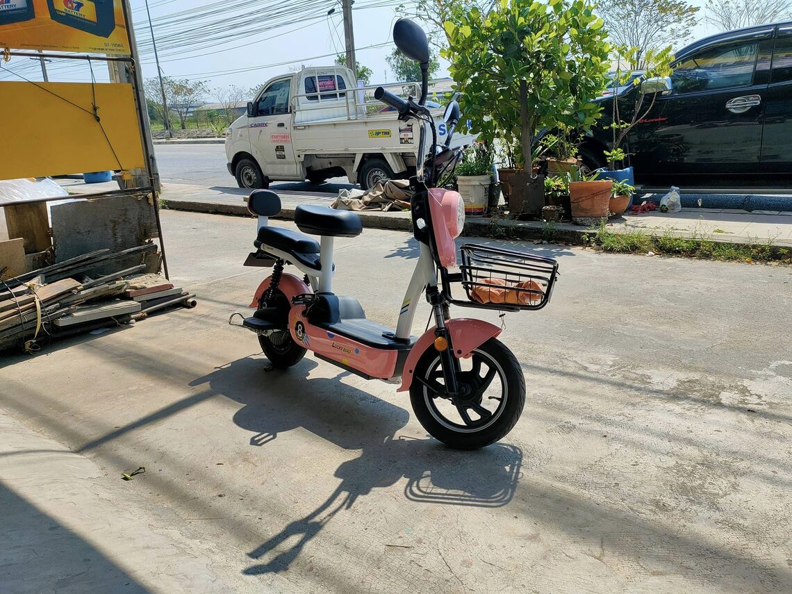 泰國電動摩托車和台灣不同